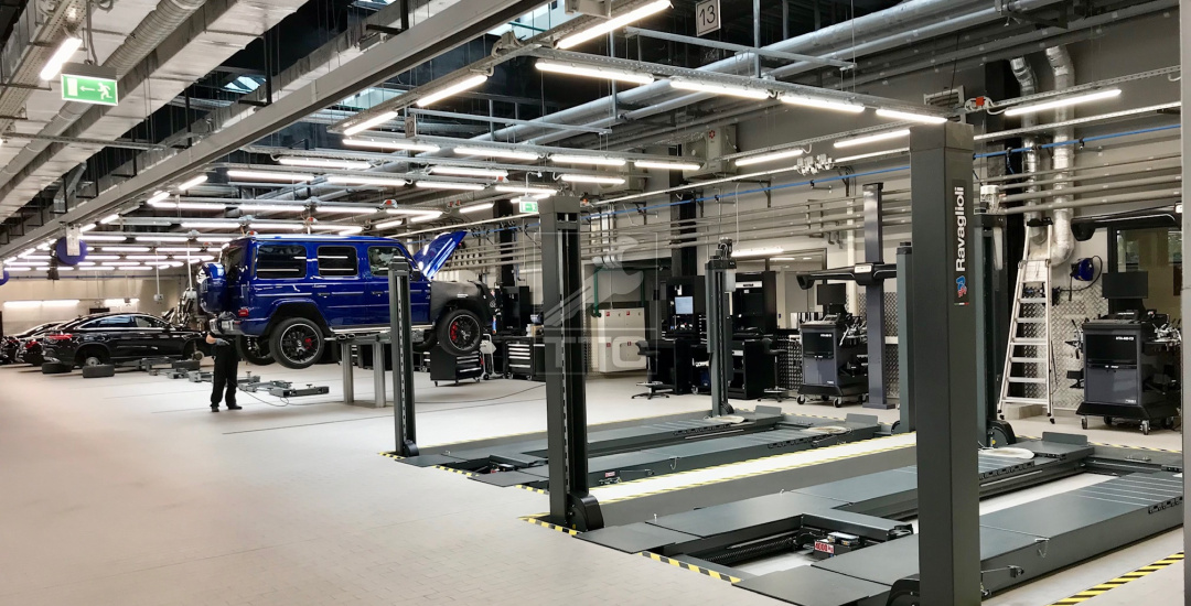 Mercedes-Benz - "Панавто Сити" (Фотография - 1)